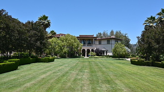 Enlarge photo 37