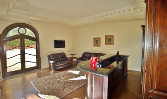 Enlarge photo 11