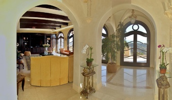 Enlarge photo 18