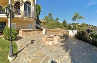 Enlarge photo 52