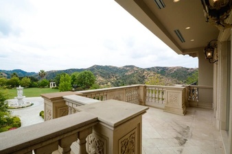 Enlarge photo 49