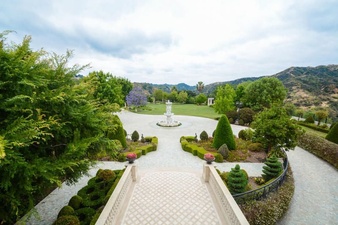 Enlarge photo 51