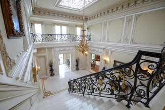Enlarge photo 63
