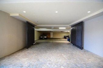 Enlarge photo 95