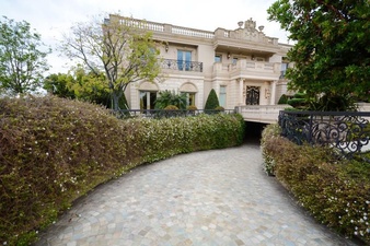 Enlarge photo 97