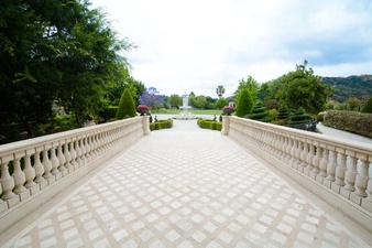 Enlarge photo 8