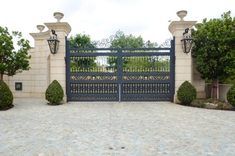 Enlarge photo 108