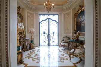 Enlarge photo 13