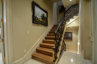 Enlarge photo 37