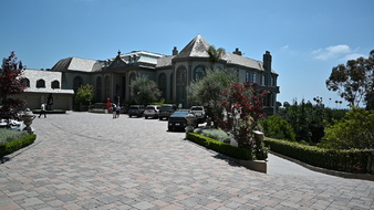 Enlarge photo 121