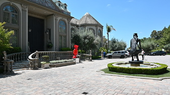 Enlarge photo 124