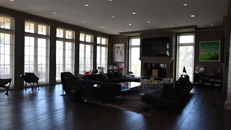 Enlarge photo 147