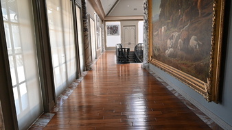 Enlarge photo 156