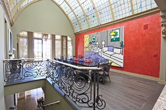 Enlarge photo 55