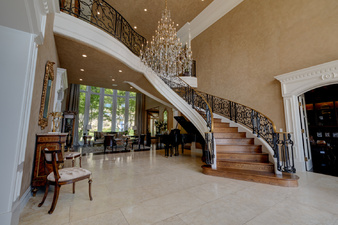 Enlarge photo 39