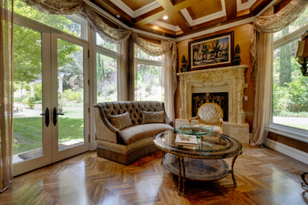 Enlarge photo 49