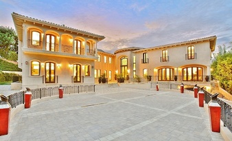 Enlarge photo 4