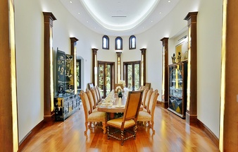Enlarge photo 11