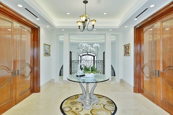 Enlarge photo 32