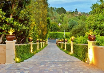Enlarge photo 49