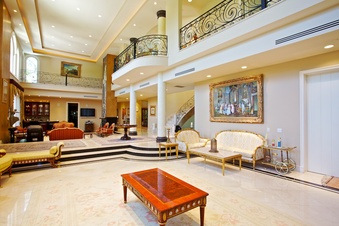 Enlarge photo 23