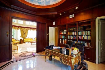 Enlarge photo 34
