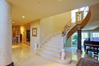Enlarge photo 54