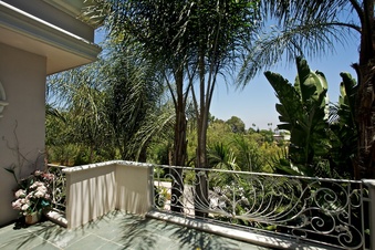Enlarge photo 92