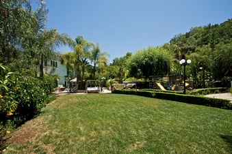 Enlarge photo 114