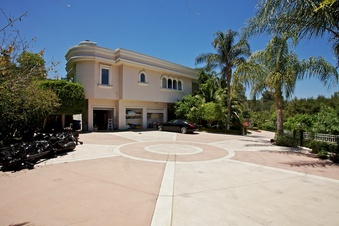 Enlarge photo 140