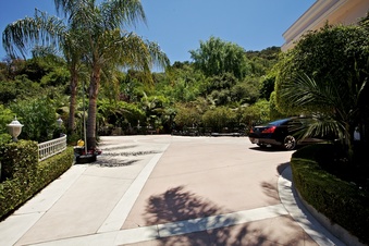 Enlarge photo 144