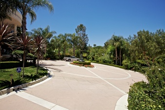 Enlarge photo 148