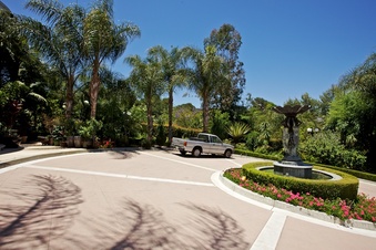 Enlarge photo 150