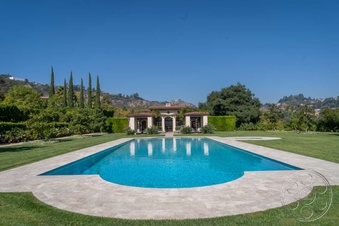 Lakeside Mansion - BH