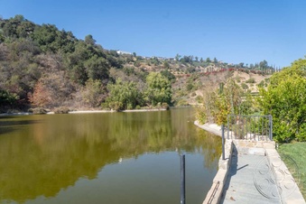 Enlarge photo 20