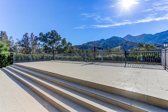 Enlarge photo 58
