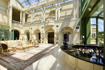 Enlarge photo 23