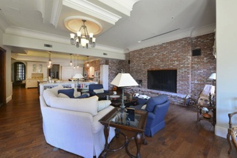 Enlarge photo 49