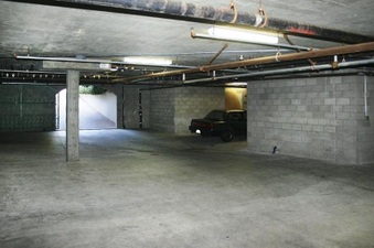 Enlarge photo 92