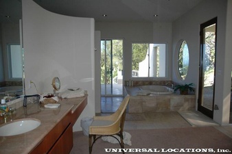 Enlarge photo 70