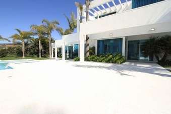 Enlarge photo 62