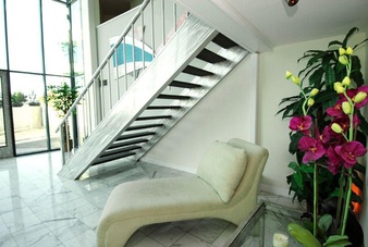 Enlarge photo 27