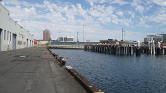 Enlarge photo 10