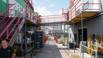 Enlarge photo 58