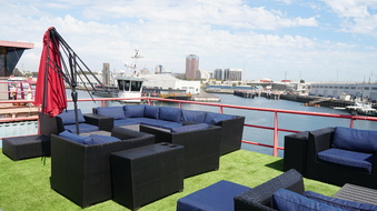 Enlarge photo 93
