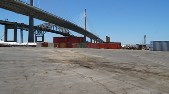 Enlarge photo 38
