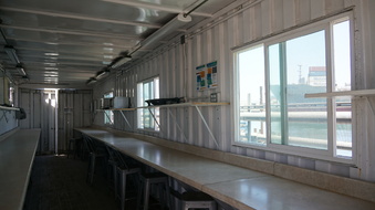 Enlarge photo 52