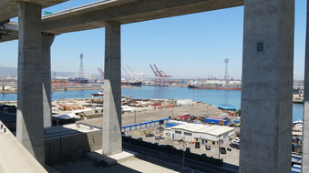 Enlarge photo 35