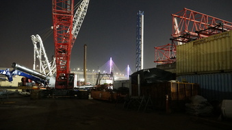 Enlarge photo 117