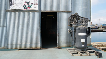 Enlarge photo 147